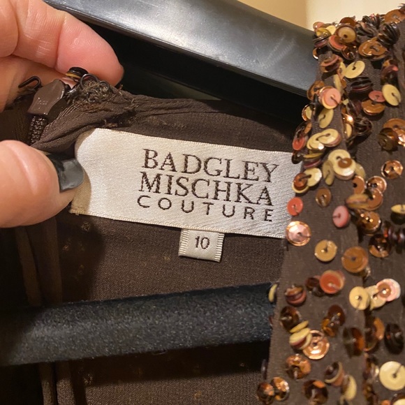 BADGLEY MISHKA COUTURE sequined GOWN - Picture 2 of 7